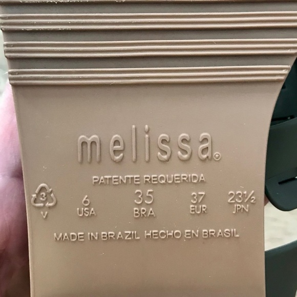 Like new MELISSA FLOX BUCKLE JELLY WOMEN' SANDALS 6 OLIVE - Picture 5 of 5